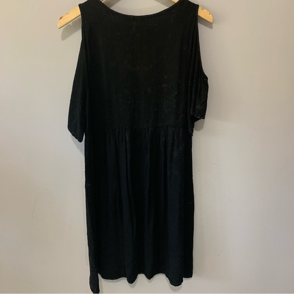 Anthropologie Paper Crane Black Cold Shoulder Dress Women’s Boho Tassel Lace Up - Picture 5 of 6